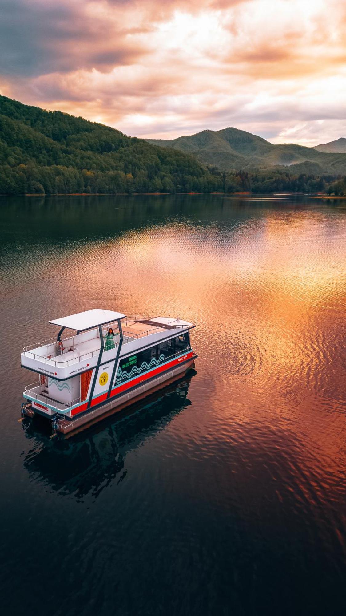 Adventure Lake Resort - Simared Baia Mare Exterior foto