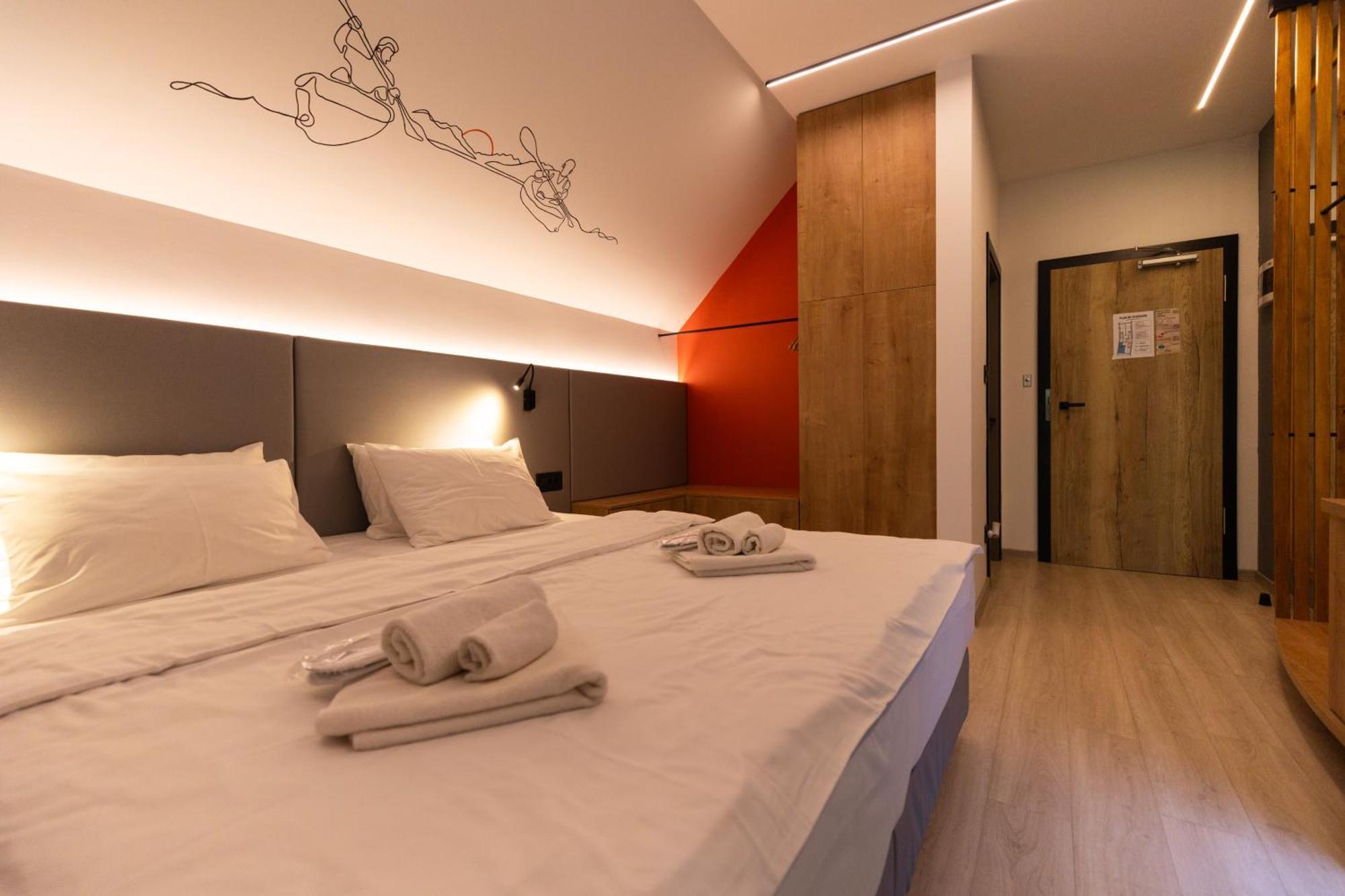 Adventure Lake Resort - Simared Baia Mare Exterior foto